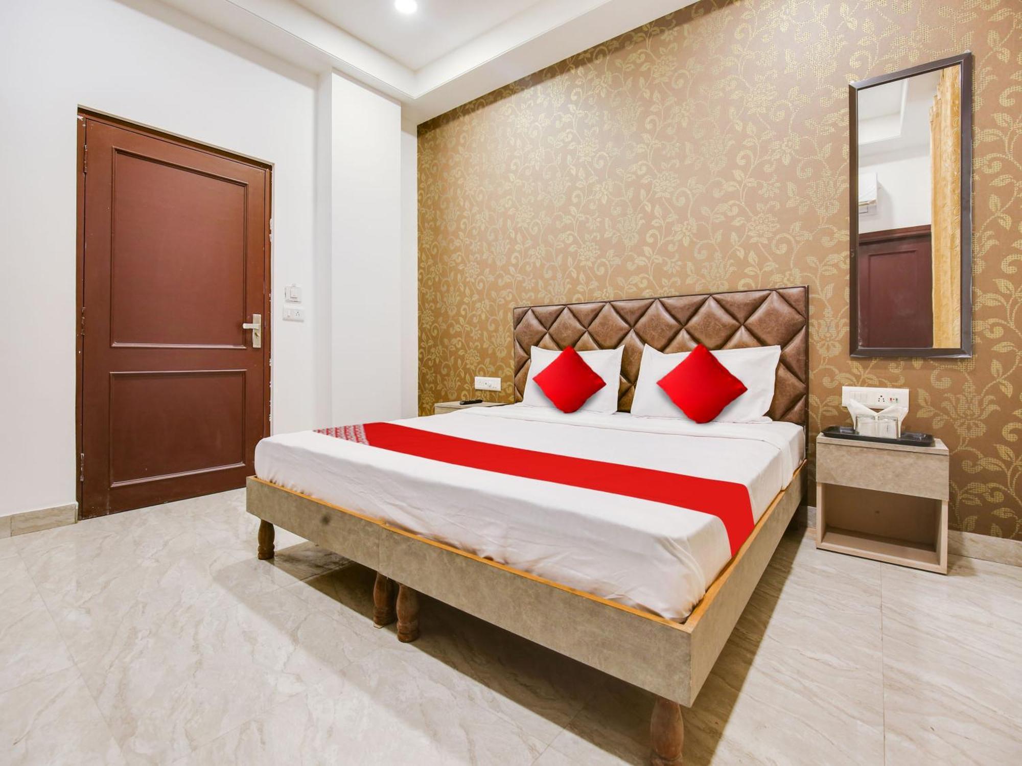 Hotel O Baran Classic Ludhiana Exterior photo