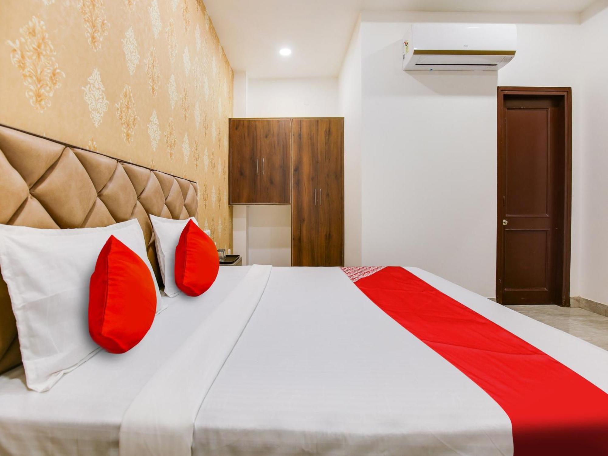 Hotel O Baran Classic Ludhiana Exterior photo