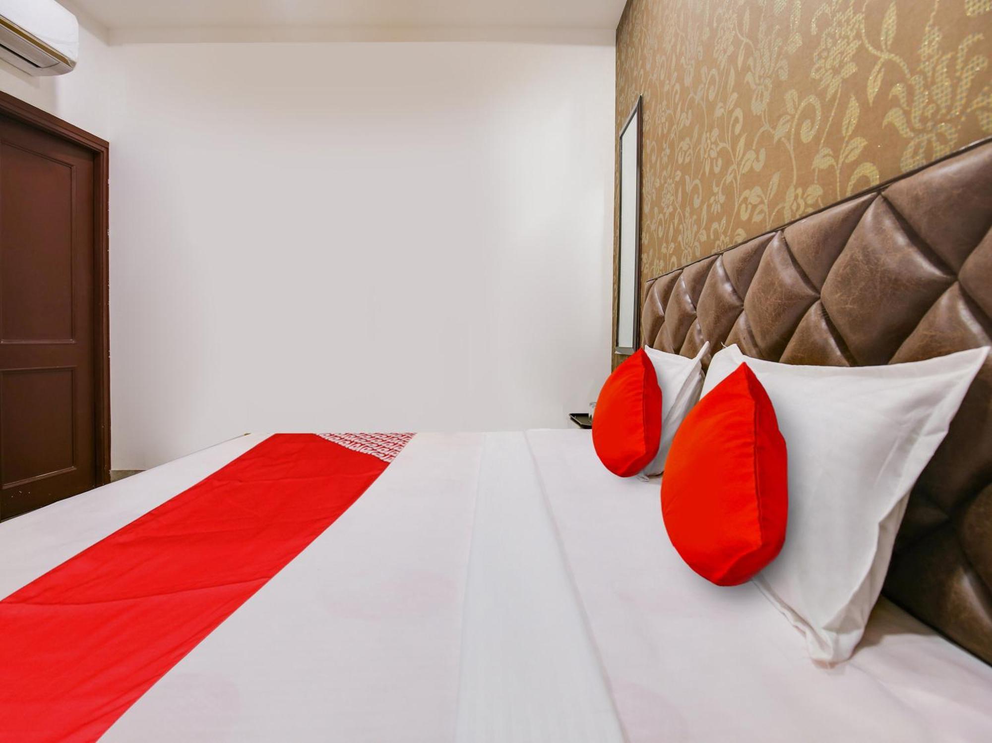 Hotel O Baran Classic Ludhiana Exterior photo