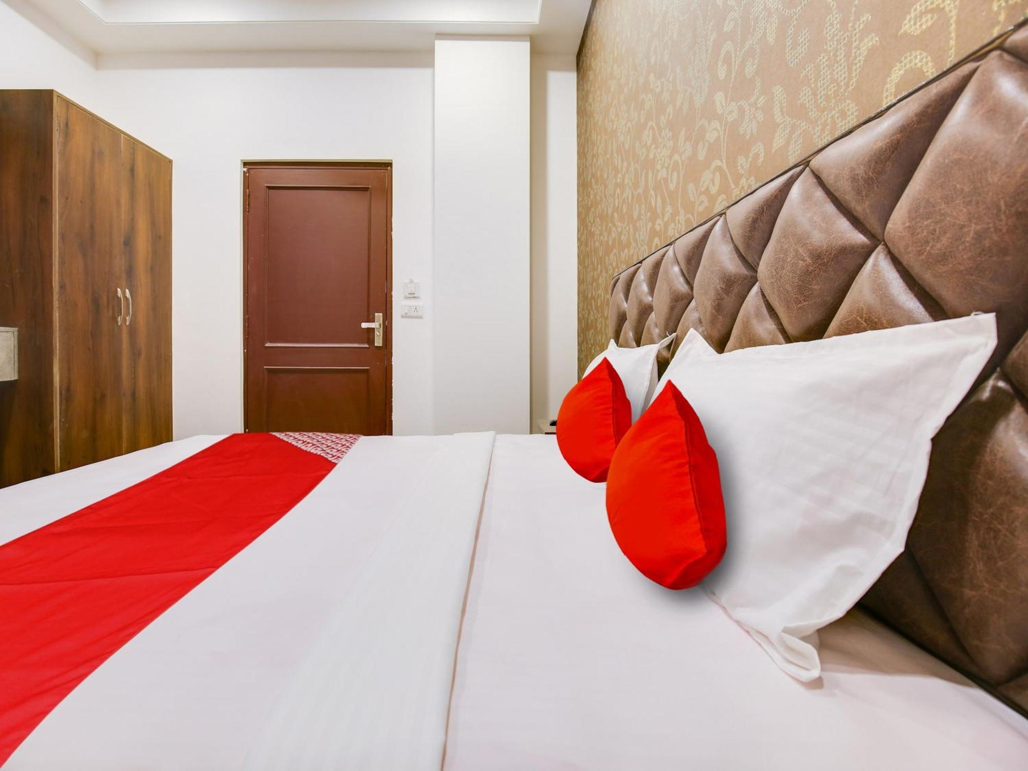 Hotel O Baran Classic Ludhiana Exterior photo