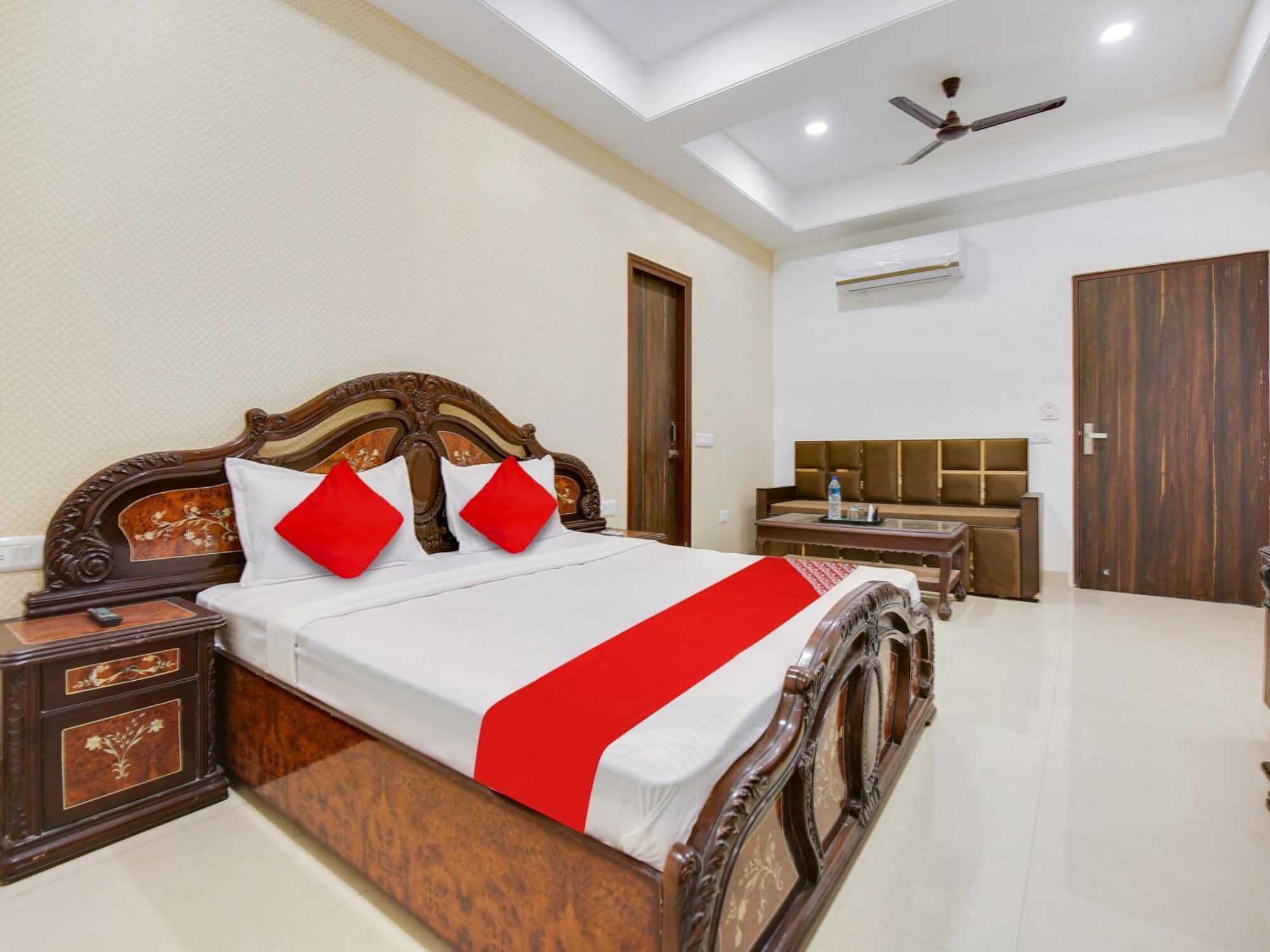 Hotel O Baran Classic Ludhiana Exterior photo